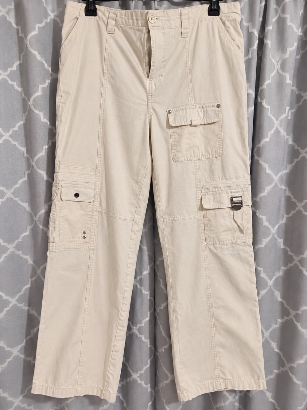 Harper & Ivy Cargo Pants in Beige Size XL